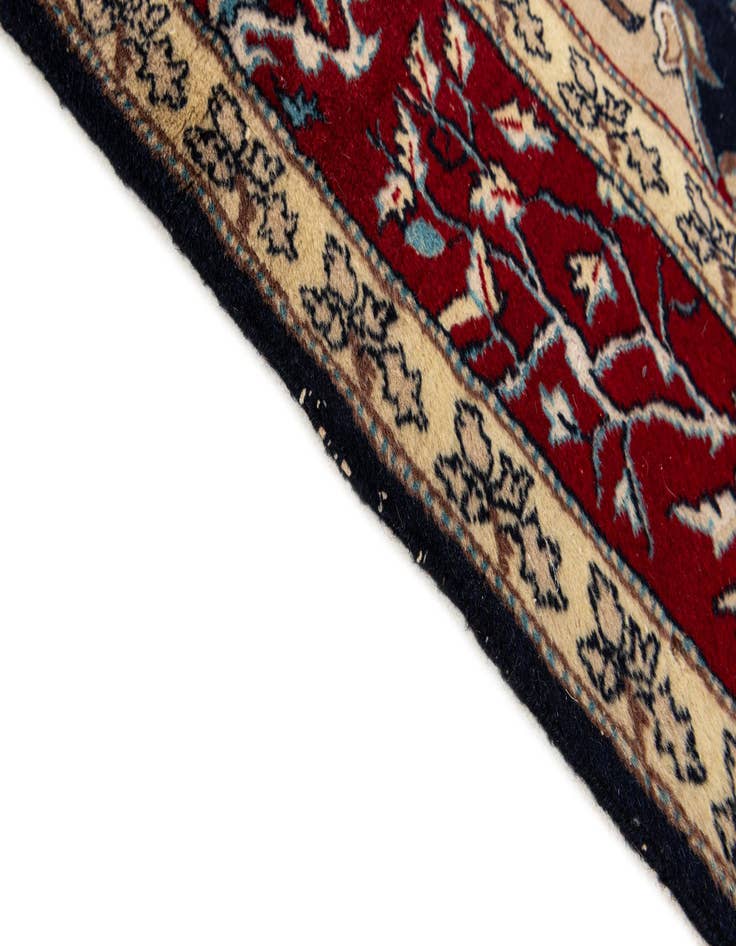 Detail image of 4' 6 x 7' 6  Hand Knotted Isfahan Persian Wool Rug