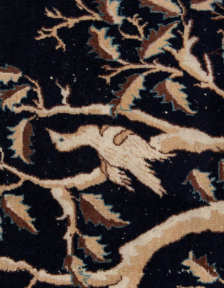 Detail image of 4' 6 x 7' 6  Hand Knotted Isfahan Persian Wool Rug