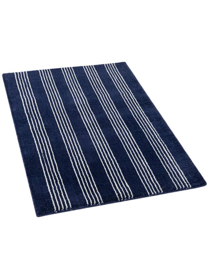 Detail image of 2' 2 x 3' 2  Hand Woven Jill Zarin Natural Wool Rug