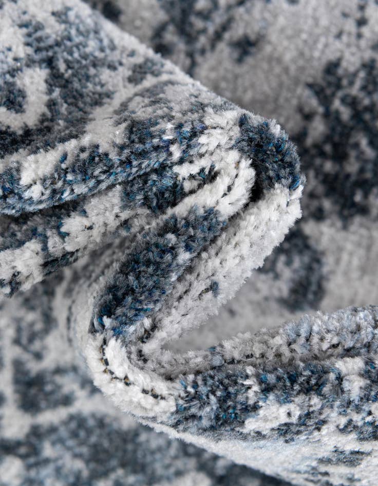 Detail image of 9' x 12' Kamala Washable Rug