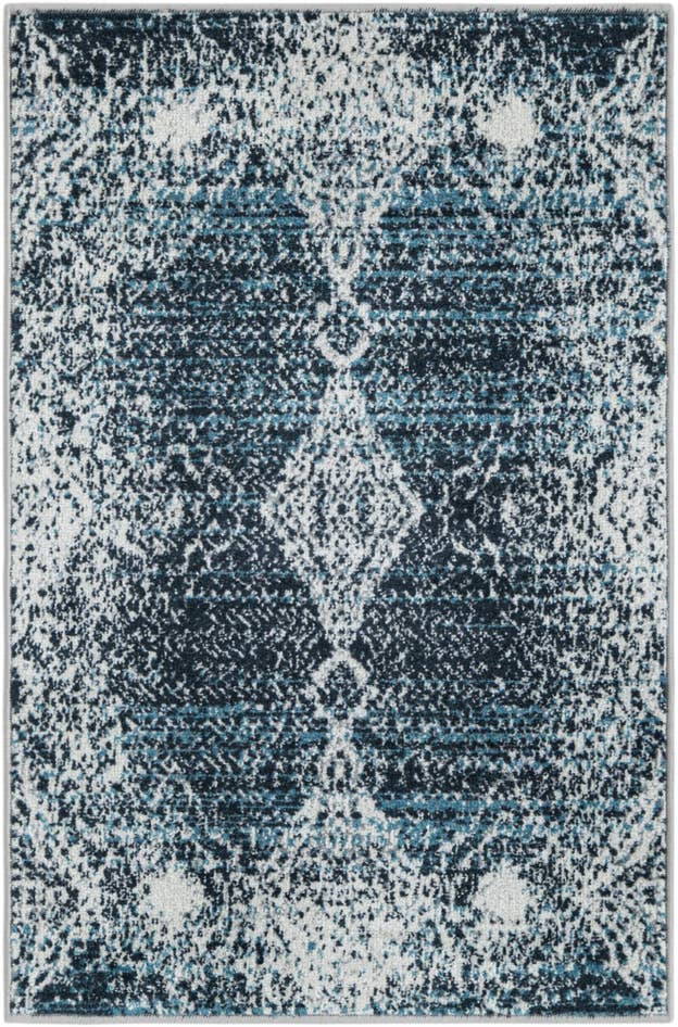 Detail image of 2' x 3' Kamala Washable Rug