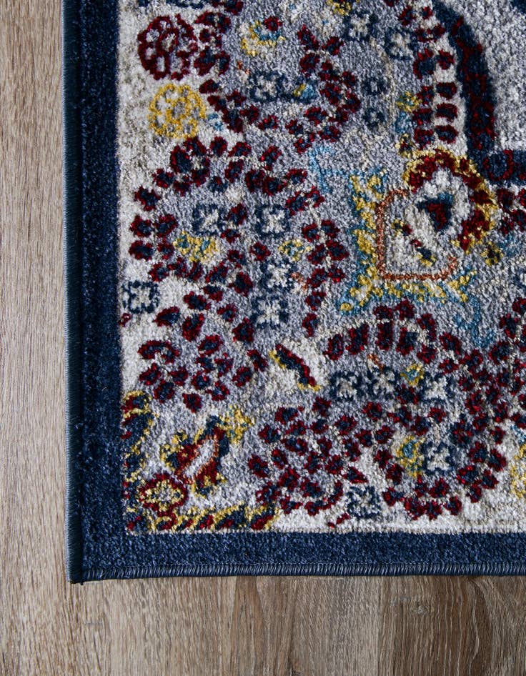 Detail image of 5' 3 x 8' Kamala Washable Rug