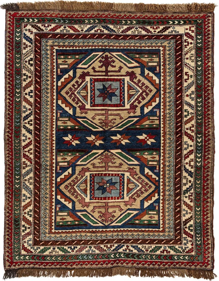 Detail image of 4' 4 x 5' 9 Hand Knotted Kars Wool Rug