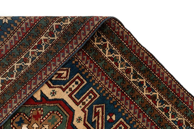 Detail image of 4' 4 x 6' 10 Hand Knotted Kars Wool Rug