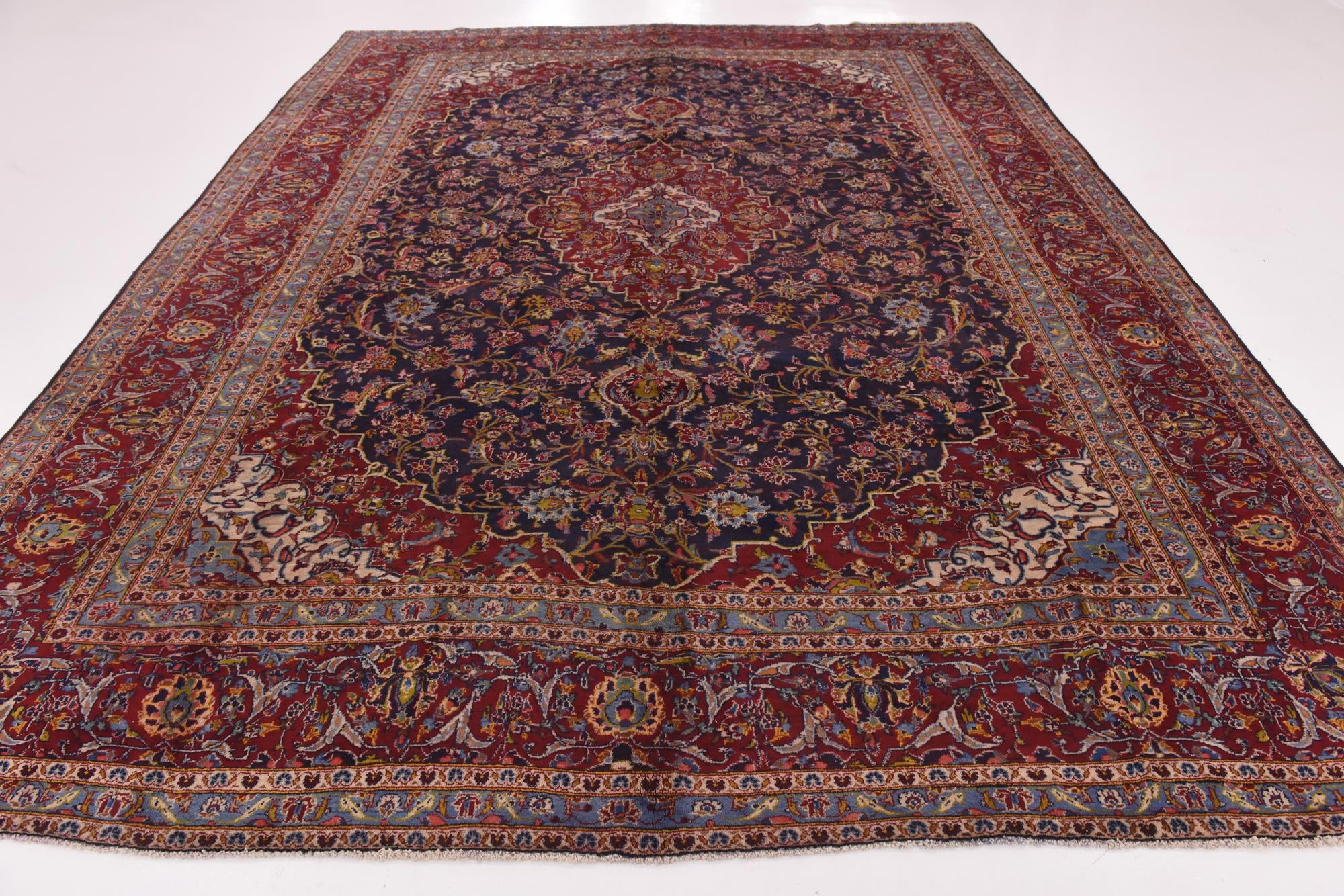 9' 10 x 12' 8 Hand Knotted Kashan Persian Wool Rug