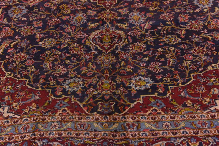 Detail image of 9' 10 x 12' 8 Hand Knotted Kashan Persian Wool Rug