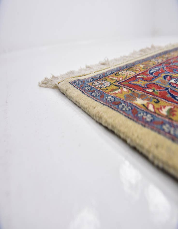 Detail image of 6' 10 x 9' 6  Hand Knotted Kashan Persian Rug