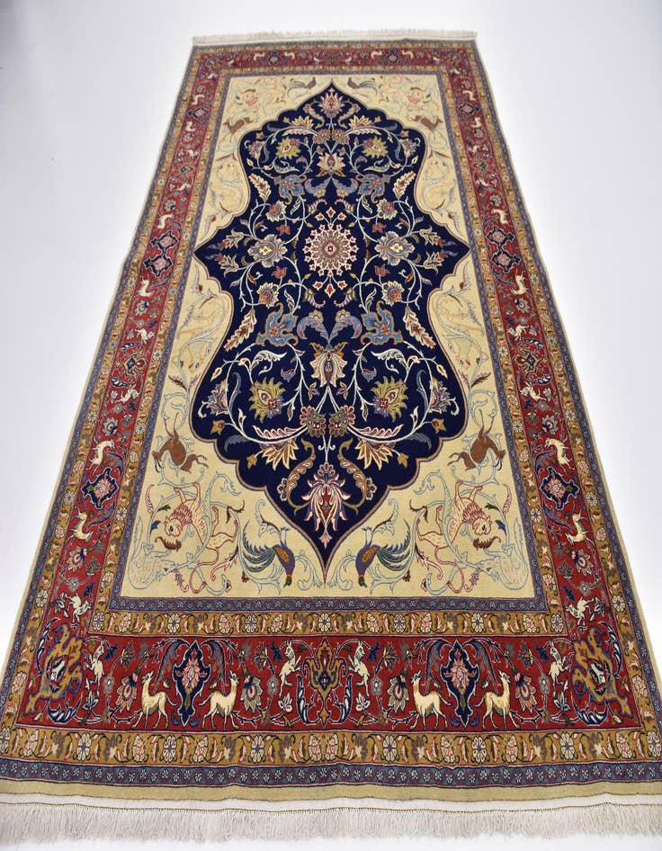 Detail image of 6' 10 x 9' 6  Hand Knotted Kashan Persian Rug