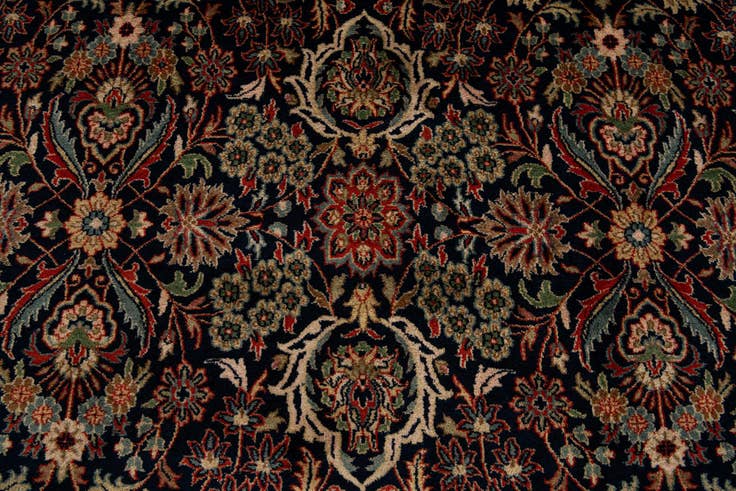 Detail image of 6' 6 x 10' Hand Knotted Kashan Oriental Wool Rug