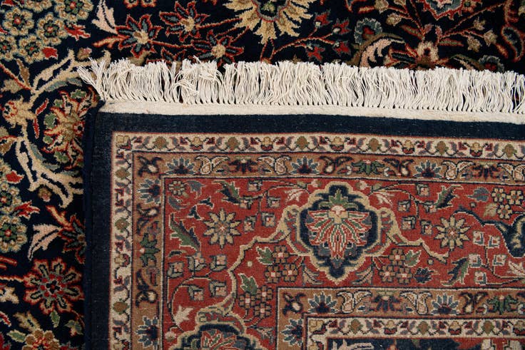 Detail image of 6' 6 x 10' Hand Knotted Kashan Oriental Wool Rug