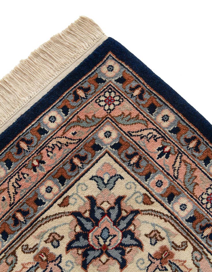 Detail image of 11' 10 x 17' 9 Hand Knotted Kashan Wool Rug