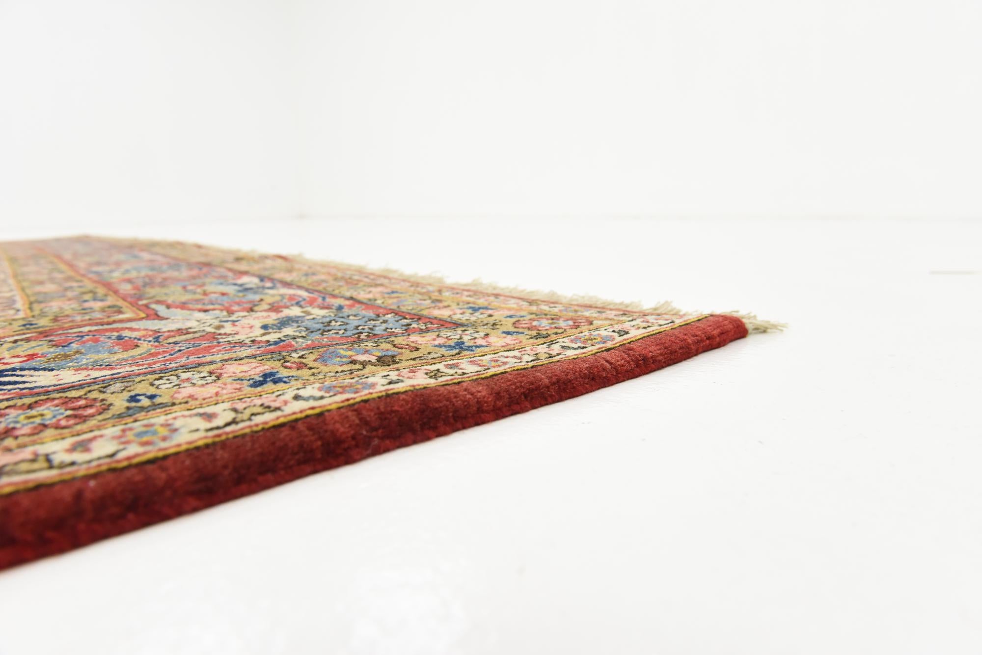 7' x 10' 8 Hand Knotted Kashan Persian Rug