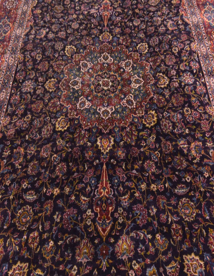 Detail image of 8' 5 x 13' 2 Hand Knotted Kashan Persian Wool Rug
