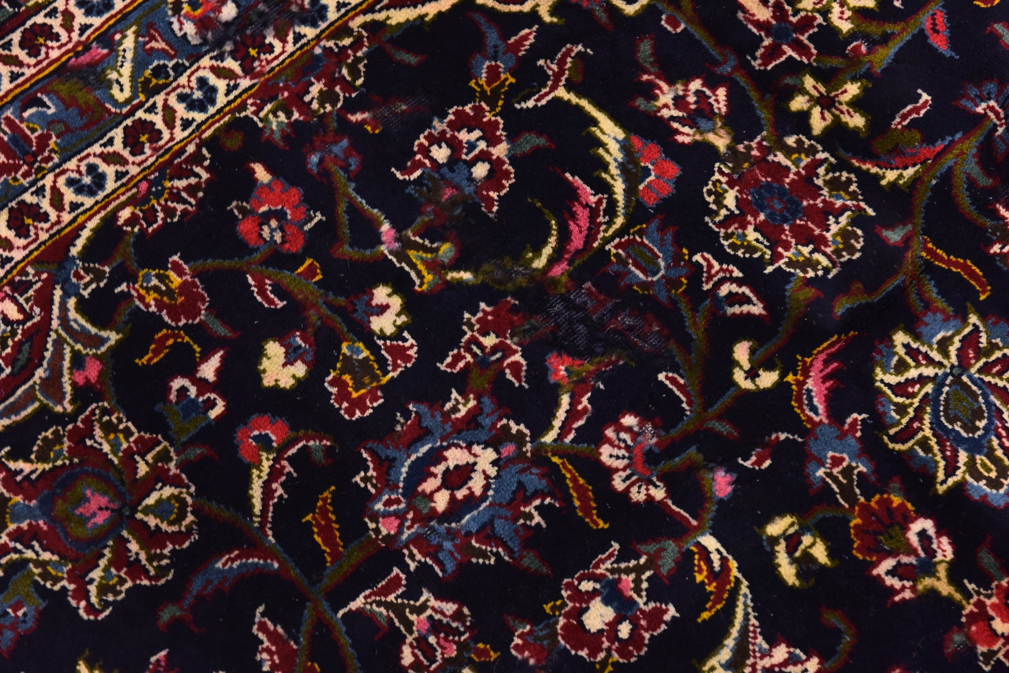 9' 9 x 12' 9 Hand Knotted Kashan Persian Wool Rug