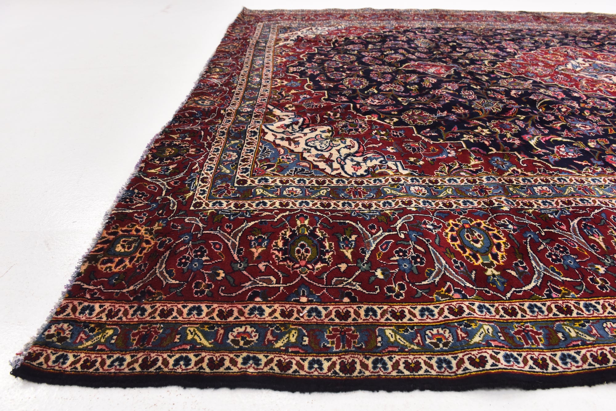 9' 9 x 12' 9 Hand Knotted Kashan Persian Wool Rug