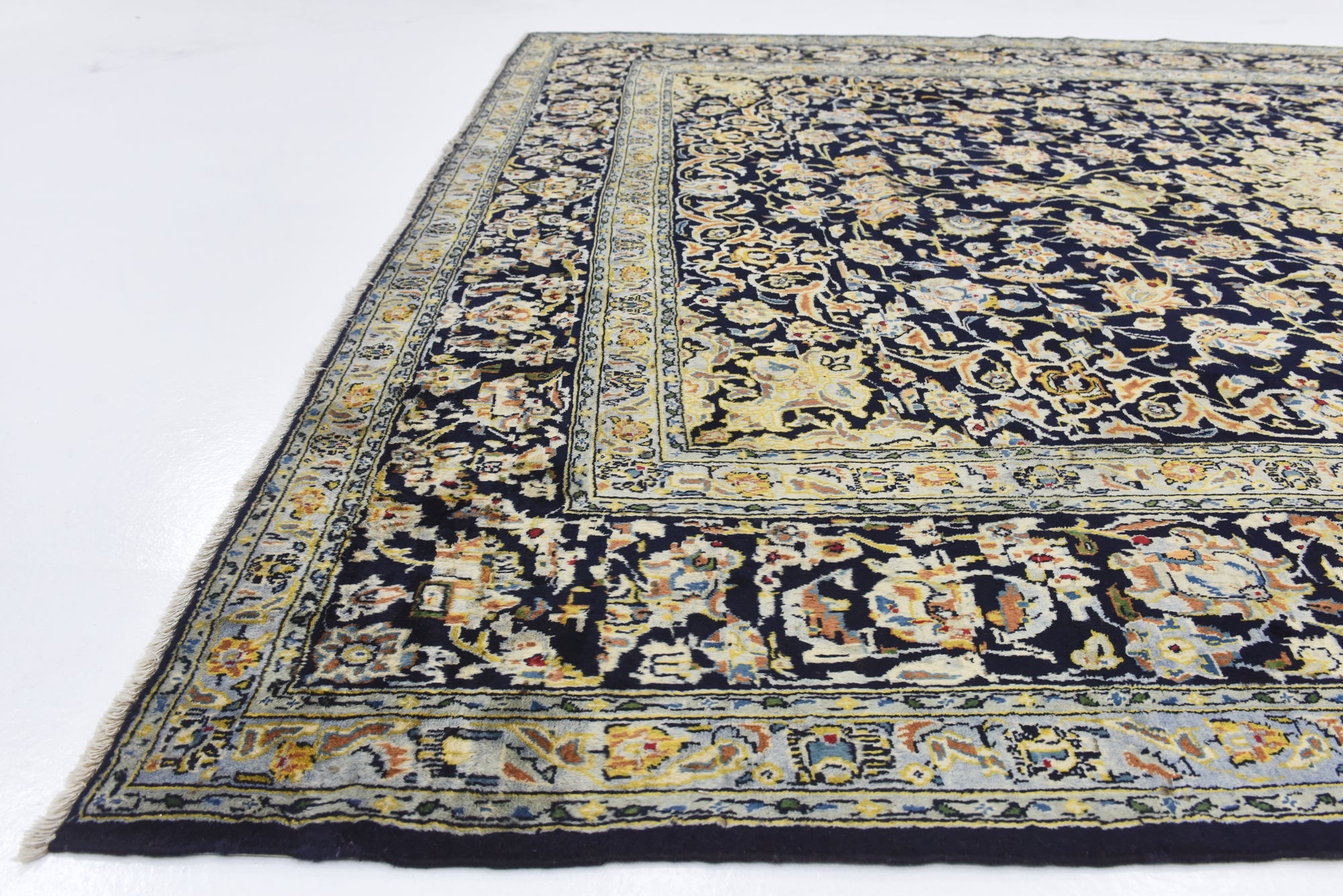 8' 9 x 12' 5 Hand Knotted Kashan Persian Wool Rug