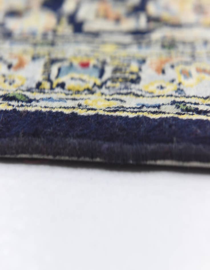 Detail image of 8' 9 x 12' 5  Hand Knotted Kashan Persian Wool Rug