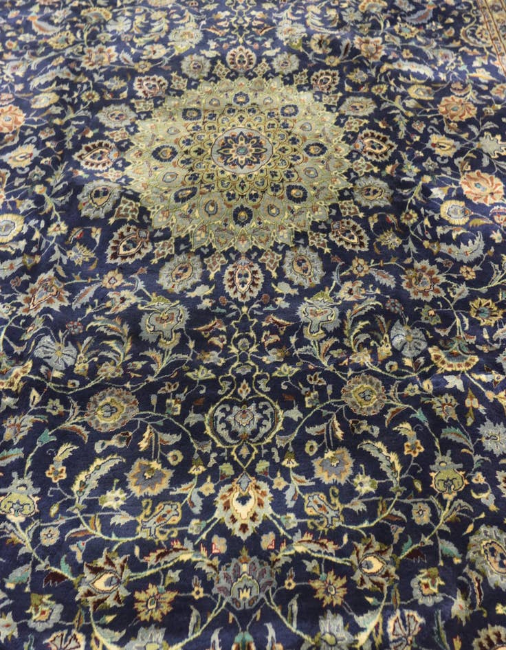 Detail image of 9' 10 x 12' 6 Hand Knotted Kashmar Persian Wool Rug