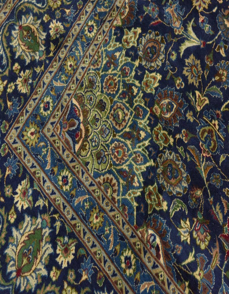 Detail image of 9' 10 x 12' 10 Hand Knotted Kashmar Persian Wool Rug