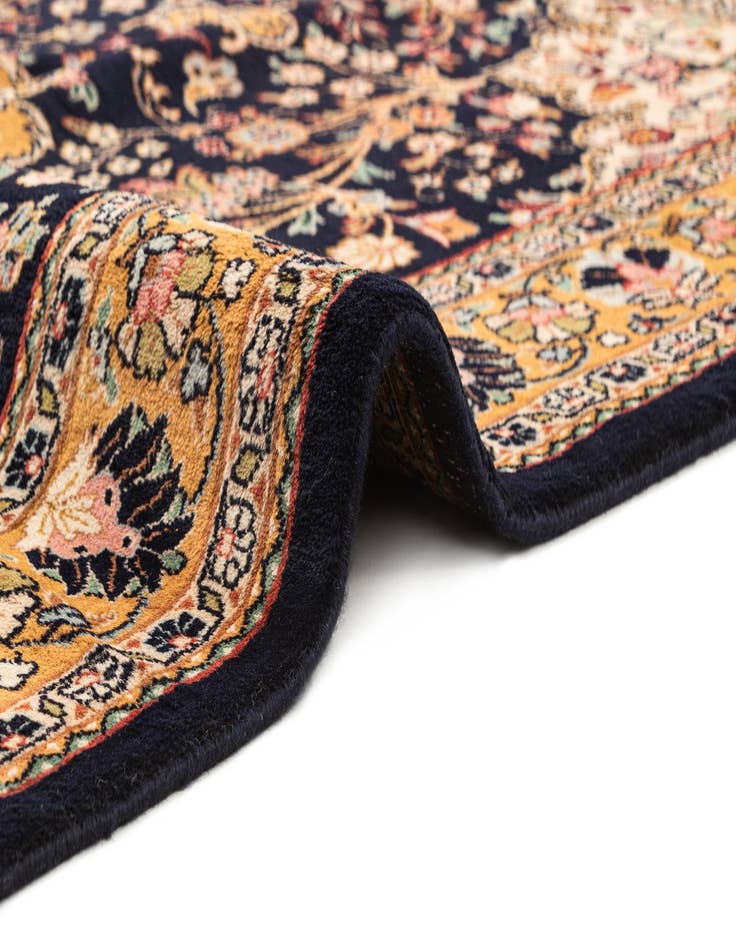 Detail image of 4' 4 x 6' 7  Hand Knotted Kashmir Oriental Wool Rug