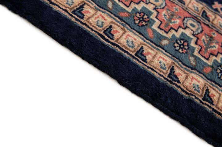 4' 3 x 5' 8 Hand Knotted Kazak Oriental Wool Rug