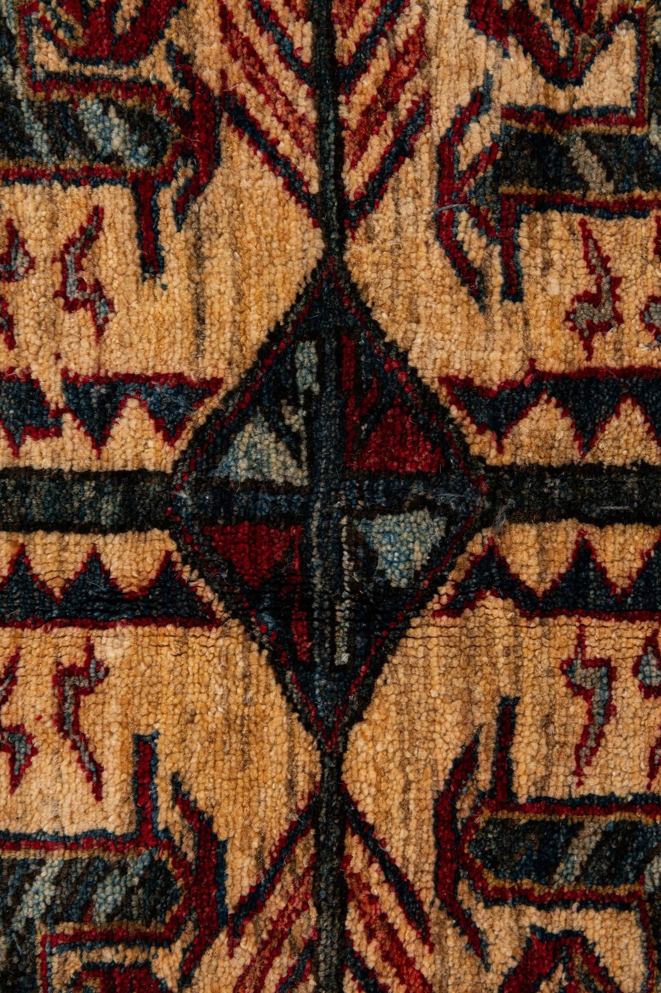 5' 1 x 6' 10 Hand Knotted Kazak Wool Rug