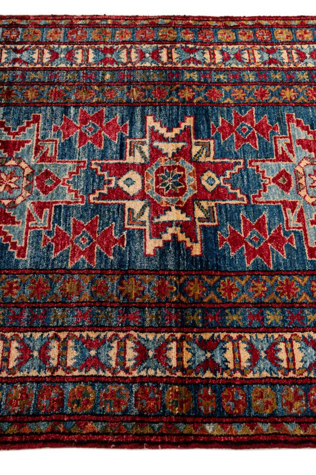 Detail image of 4' 1 x 5' 8 Hand Knotted Kazak Wool Rug