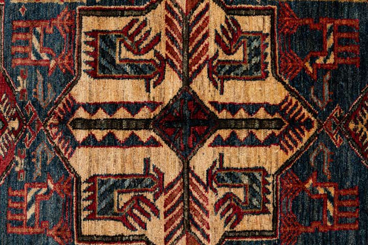 5' x 6' 9 Hand Knotted Kazak Wool Rug