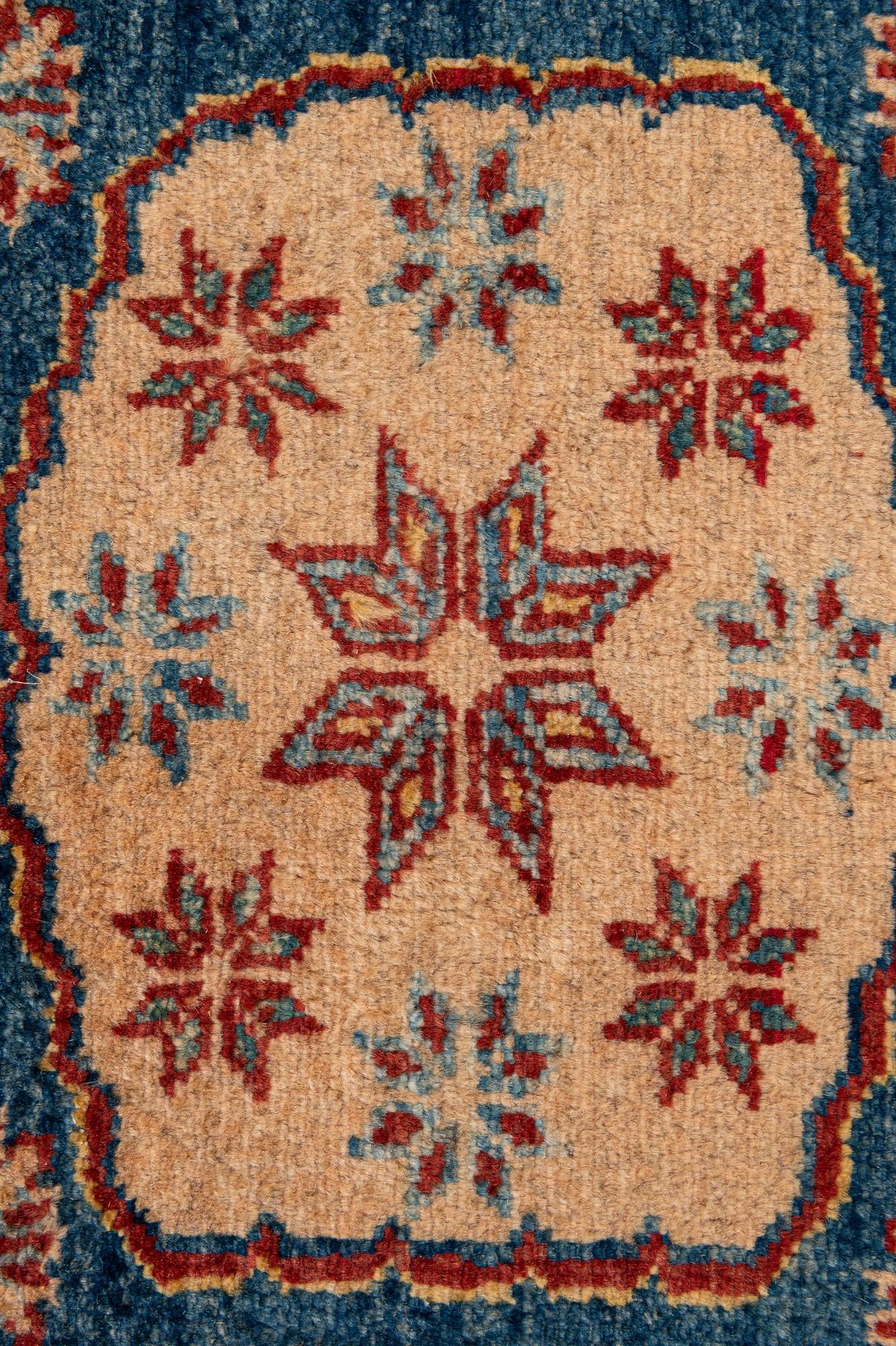 115cm x 175cm anudado a mano Kazak Alfombra Lana
