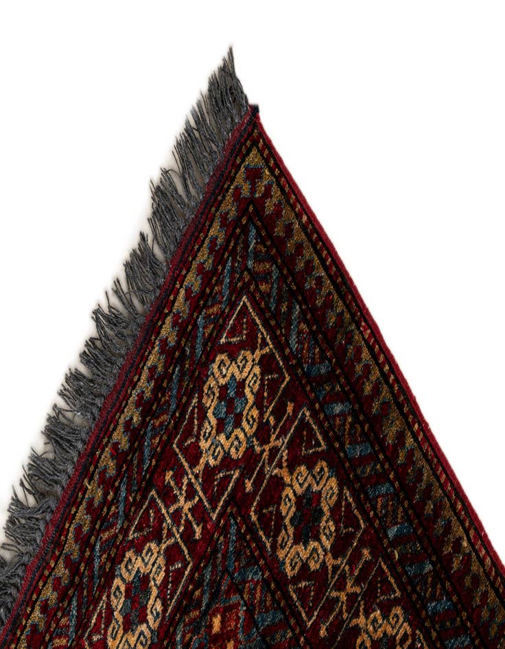 Detail image of 4' x 5'  Hand Knotted Kazak Wool Rug