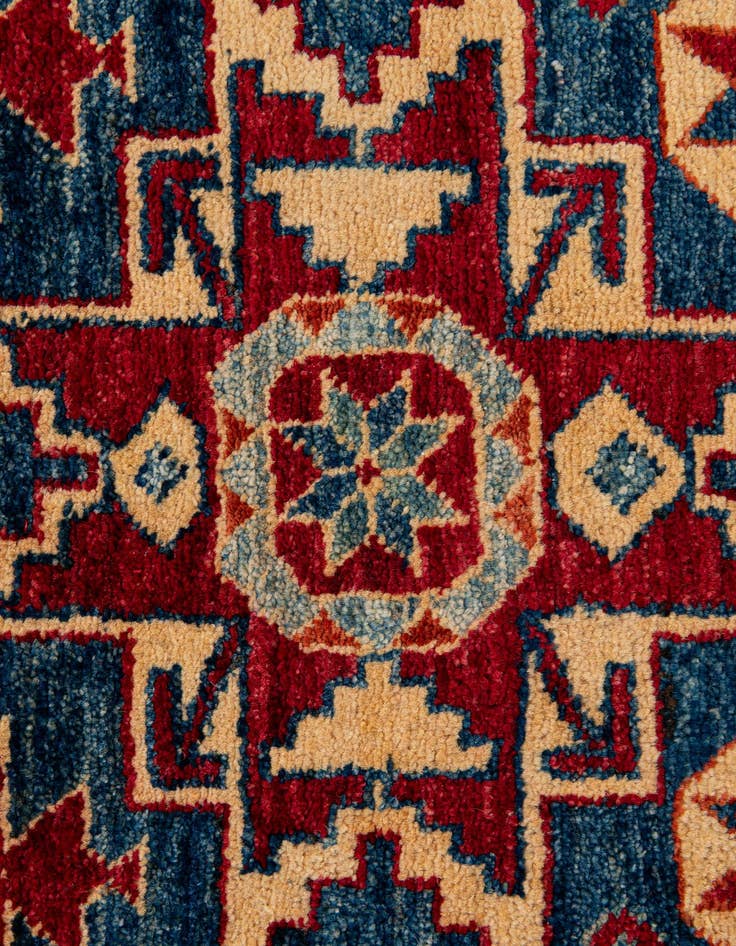 Detail image of 3' 2 x 5' 7  Hand Knotted Kazak Wool Rug