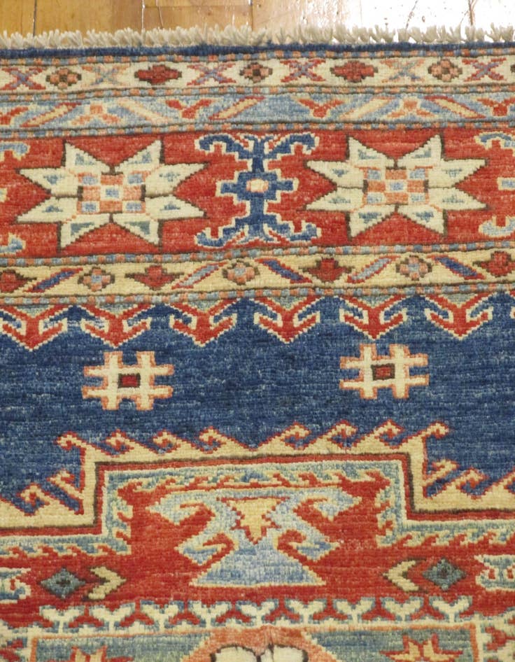 Detail image of 5' 10 x 7' 11 Hand Knotted Kazak Oriental Rug