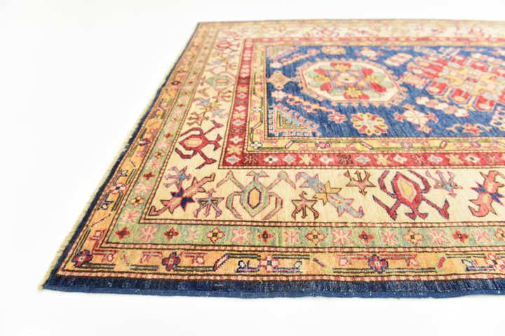 4' 10 x 6' 4 Hand Knotted Kazak Rug