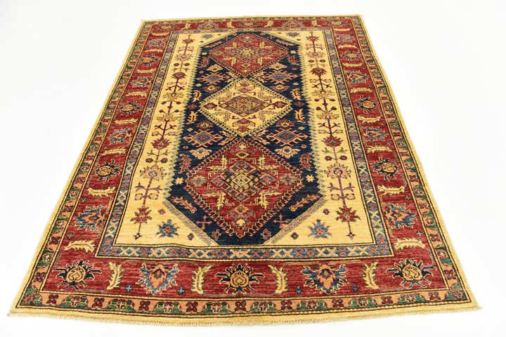 5' 2 x 6' 9 Hand Knotted Kazak Rug