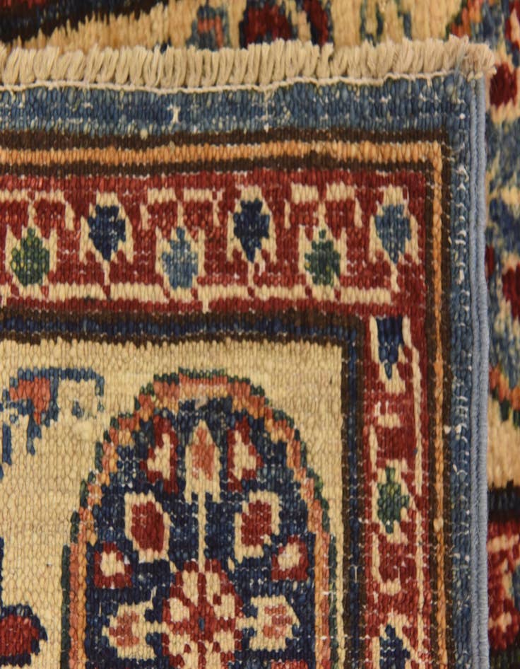 Detail image of 4' x 6' Hand Knotted Kazak Oriental Rug