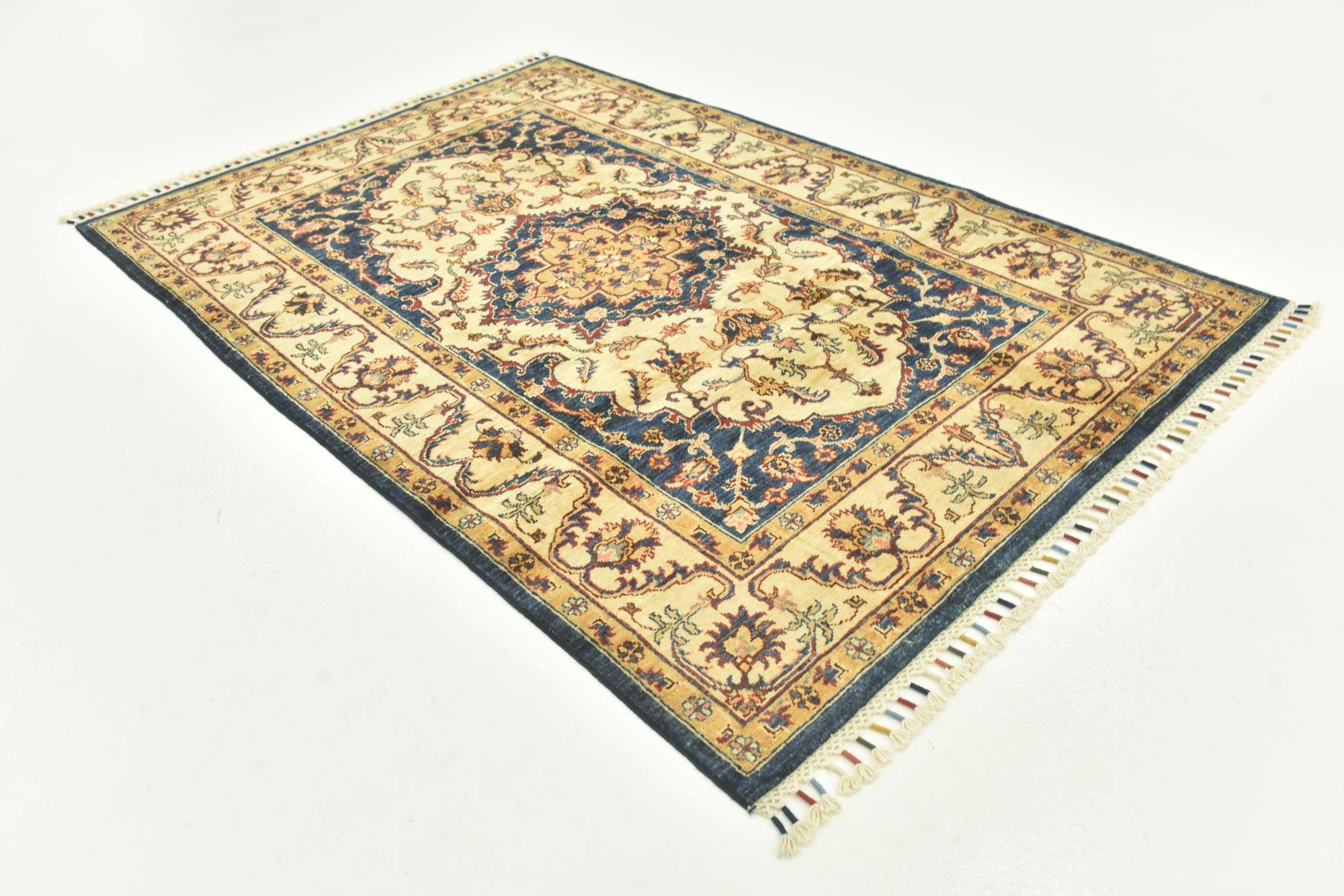 4' 1 x 6' Hand Knotted Kazak Rug