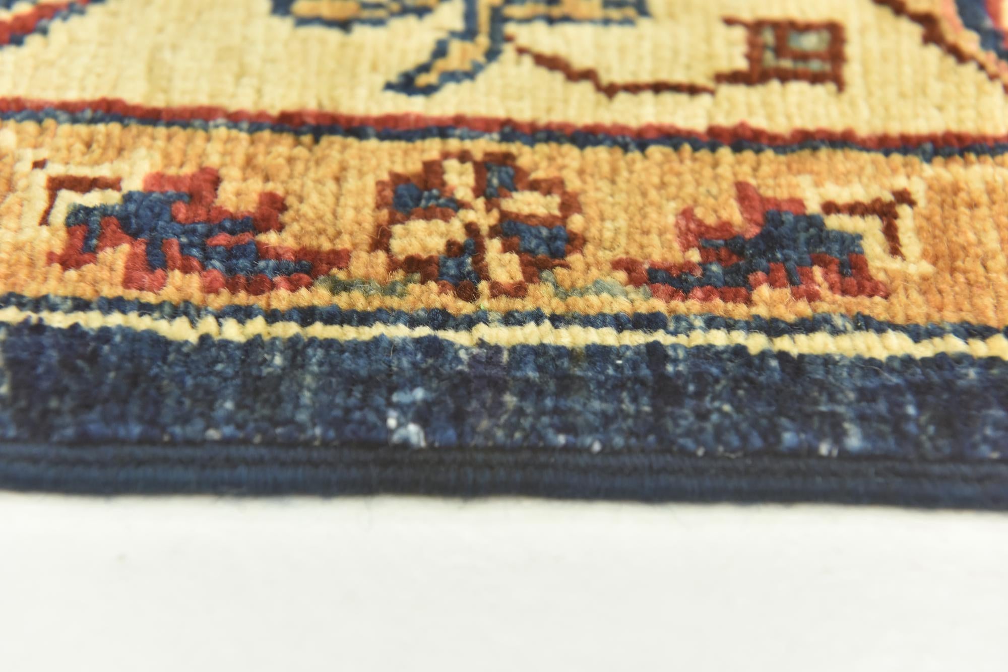 4' 1 x 6' Hand Knotted Kazak Rug