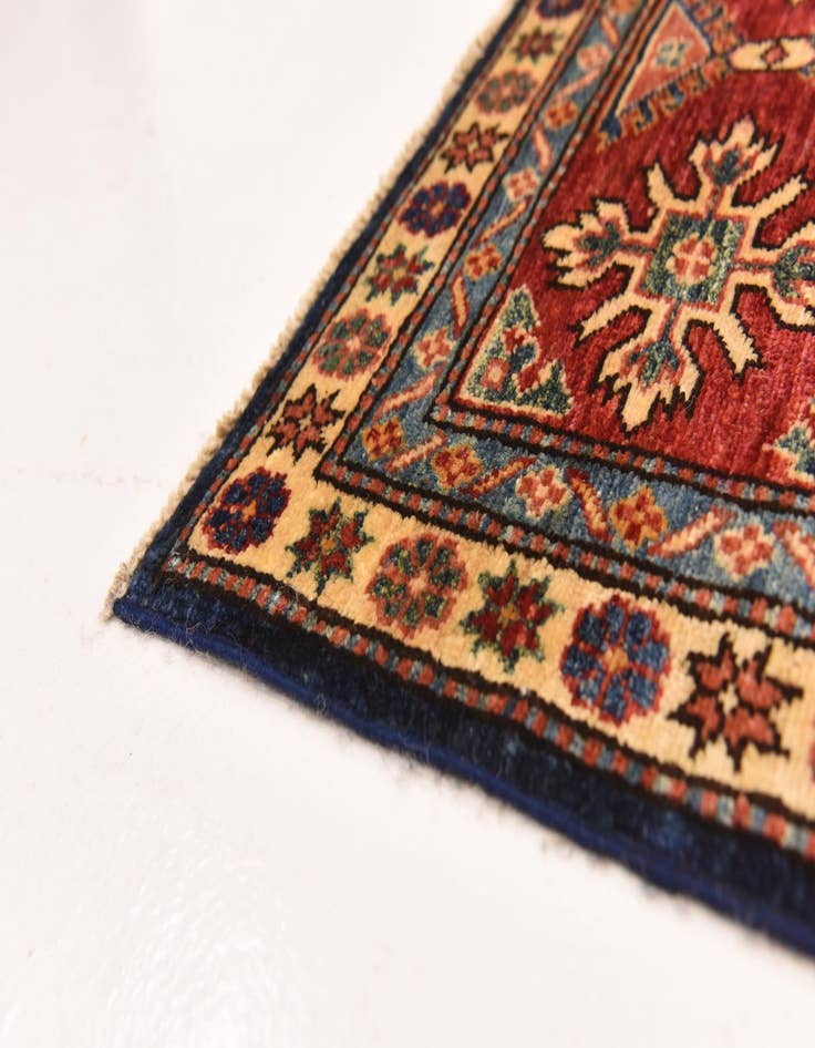 Detail image of 6' 6 x 10'  Hand Knotted Kazak Oriental Rug