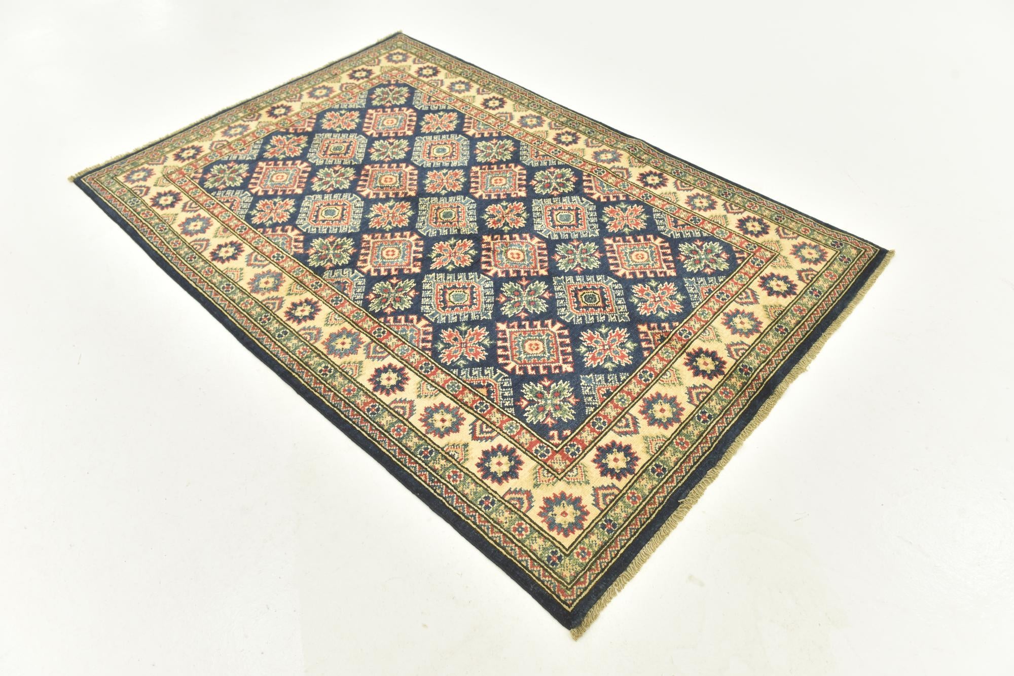4' 1 x 6' Hand Knotted Kazak Rug