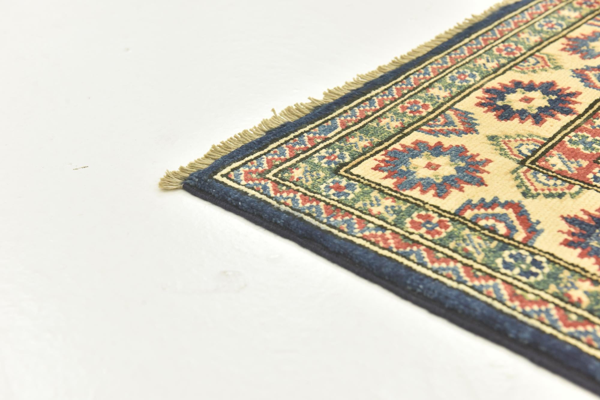 4' 1 x 6' Hand Knotted Kazak Rug