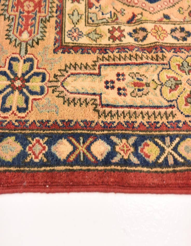 Detail image of 6' 6 x 9' 8  Hand Knotted Kazak Rug