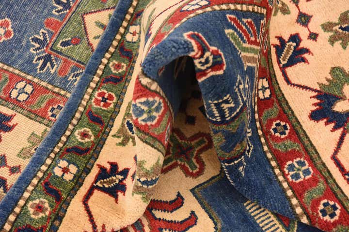 6' 1 x 9' Hand Knotted Kazak Rug