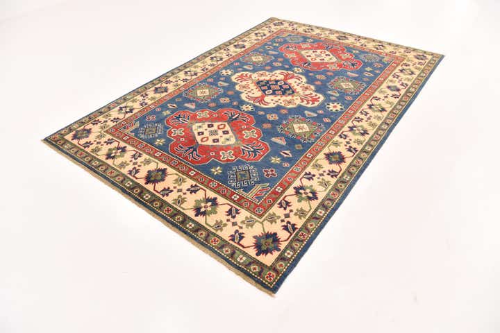 6' 1 x 9' Hand Knotted Kazak Rug