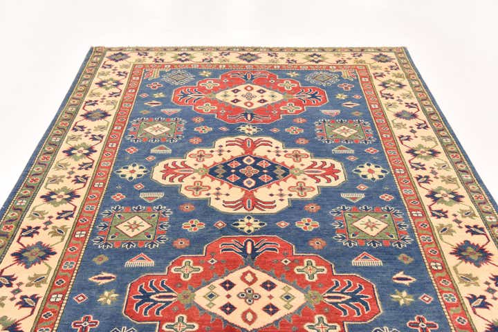 6' 1 x 9' Hand Knotted Kazak Rug