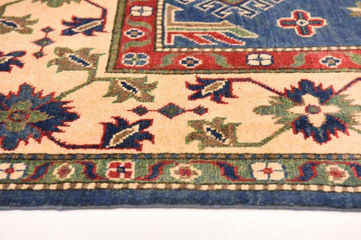 6' 1 x 9' Hand Knotted Kazak Rug