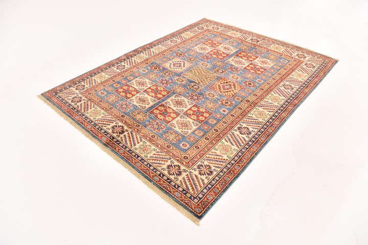 5' 9 x 7' 4 Hand Knotted Kazak Oriental Rug