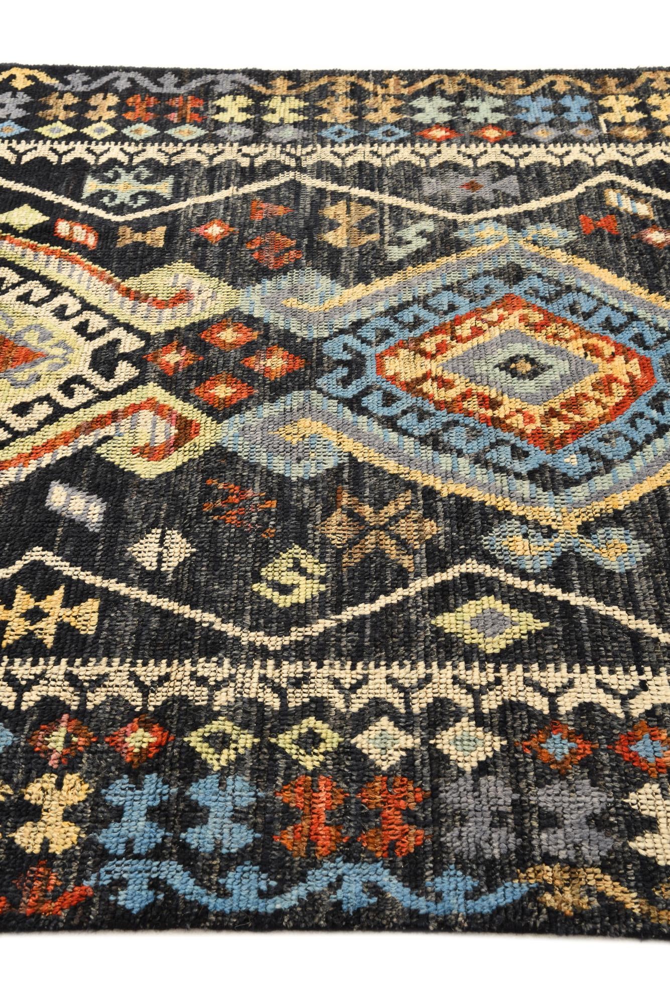 5' 5 x 8' 7 Hand Knotted Kazak Wool Rug