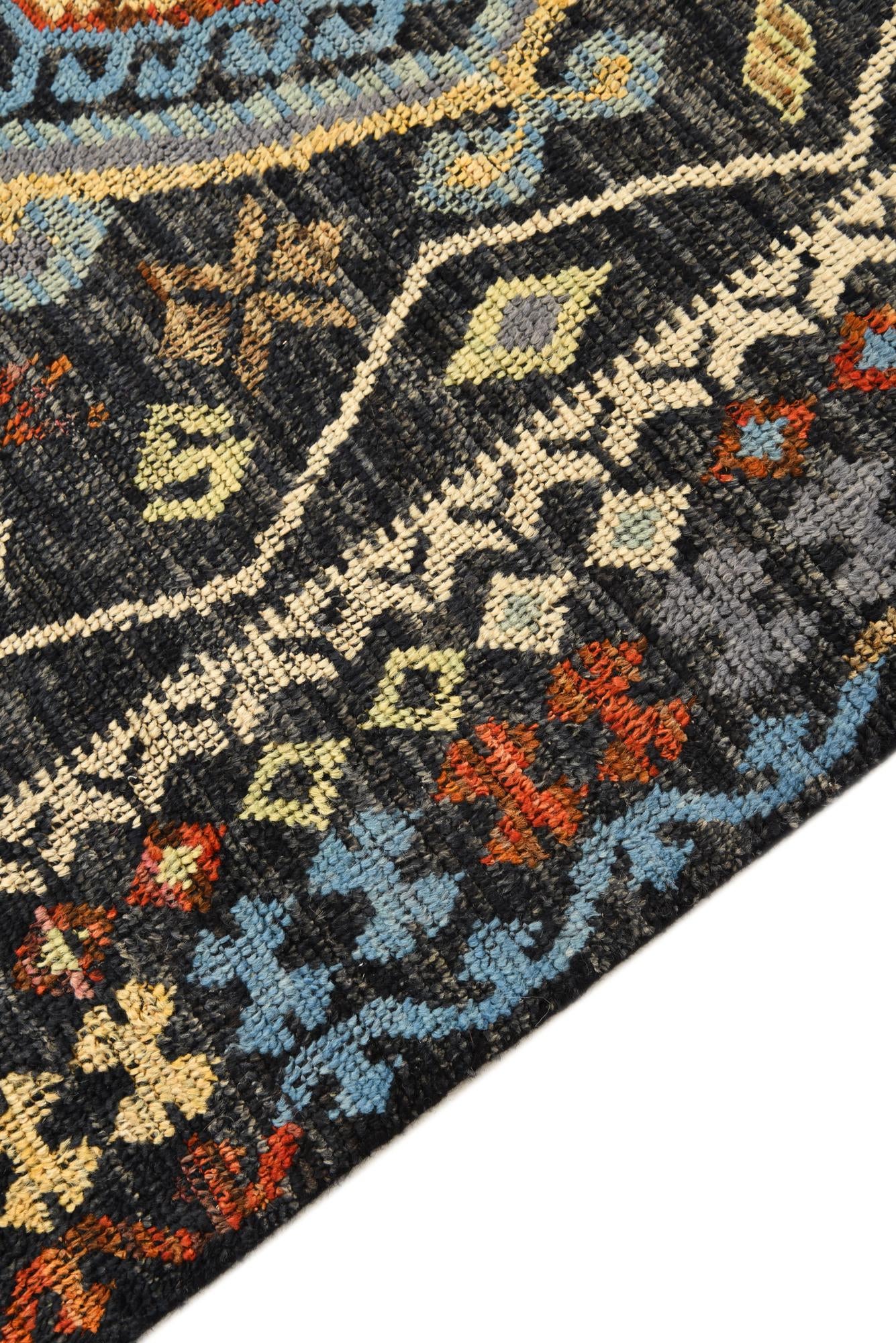 5' 5 x 8' 7 Hand Knotted Kazak Wool Rug