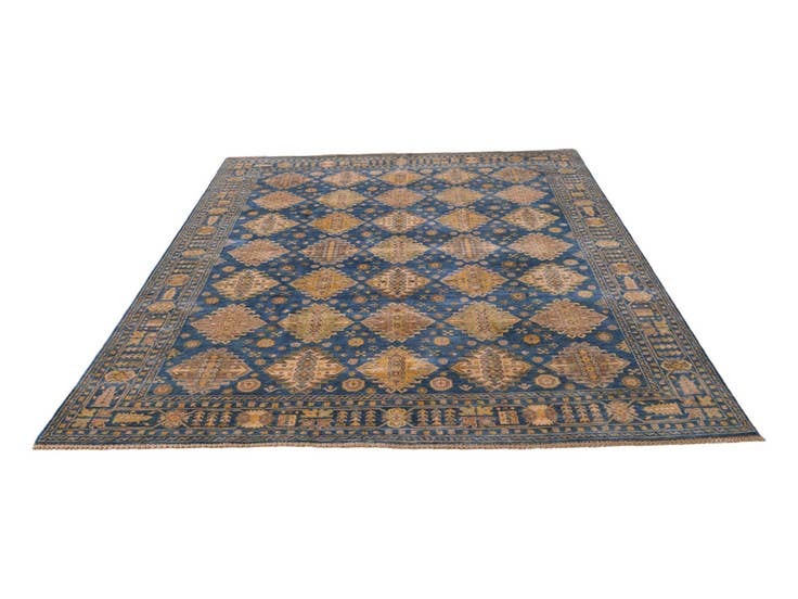 Detail image of 8' x 10' 5 Hand Knotted Kazak Rug