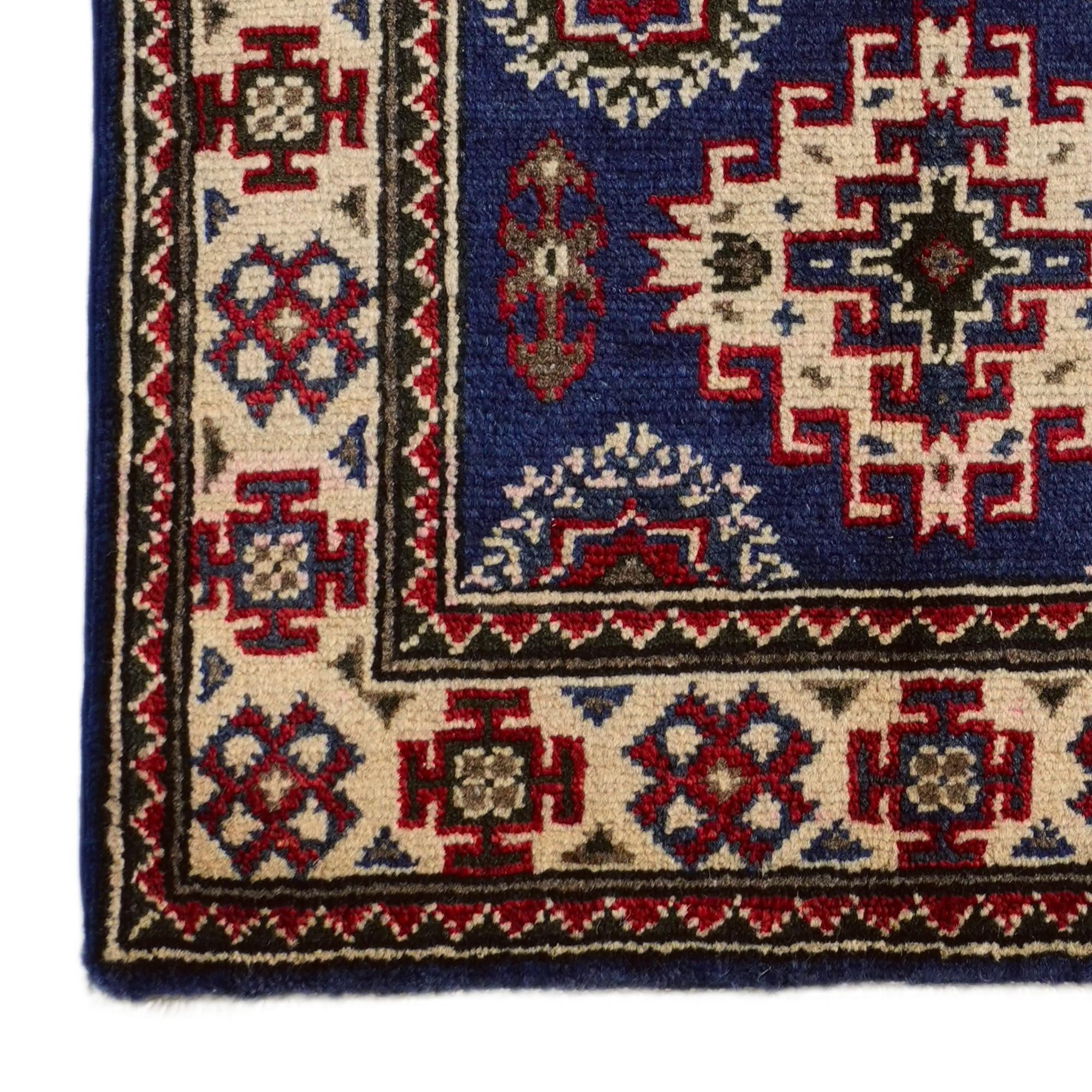 2' x 3' Hand Knotted Kazak Rug
